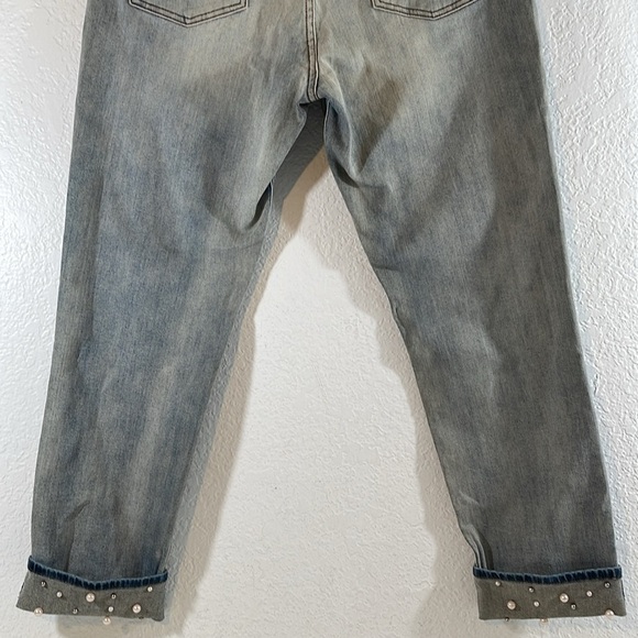 KUT FROM THE KLOTH “Catherine” Boyfriend Denim Jeans with Pearl Embellishments - Picture 7 of 10